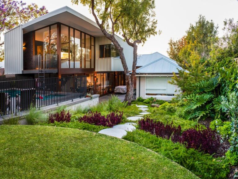 Crafting Your Eco-Haven: Expert Sustainable Garden Design Services